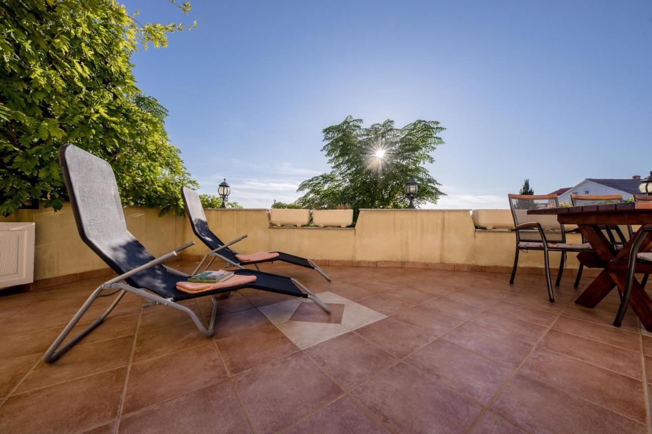 Apartment Marisol Barbat Barbat na Rabu Exterior photo