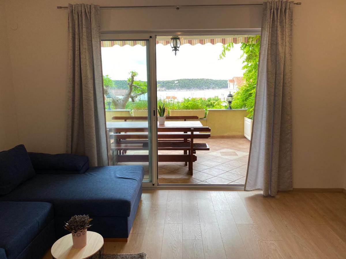 Apartment Marisol Barbat Barbat na Rabu Exterior photo
